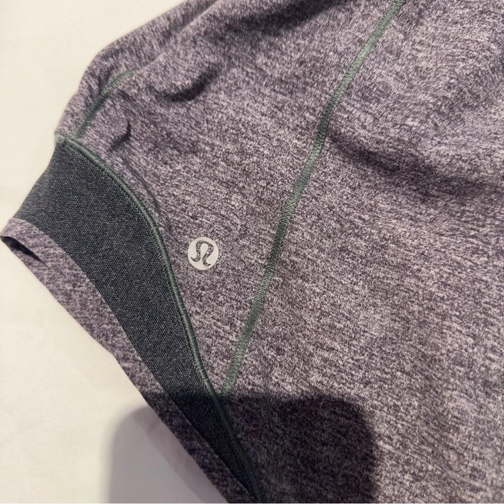 Lululemon Hotty Hot Gray Lined Shorts II 2.5” Size 4 Heather Lux Multi Black NWO - Picture 10 of 15